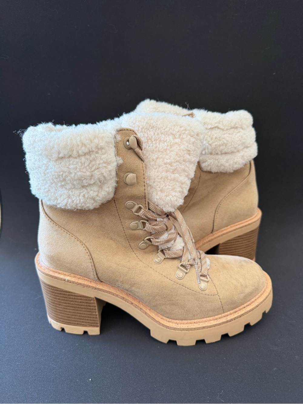 E Sprit Women's Tan Faux-Shearling Lace-Up Block Heel Ankle Boots Size 7.5